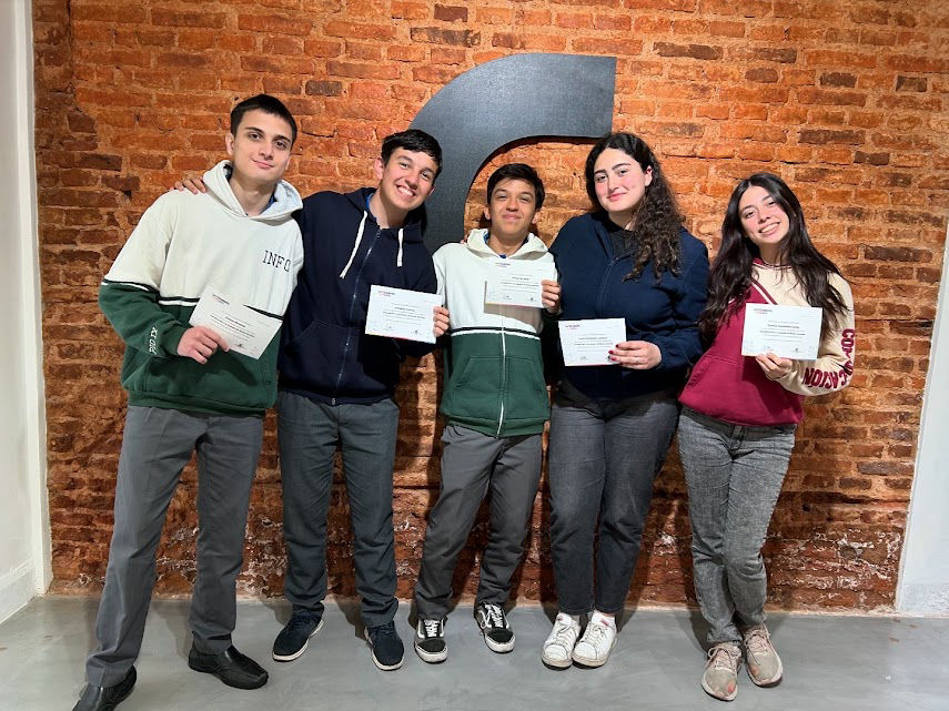 Diseñando el futuro: jóvenes, educación y semillero gráfico