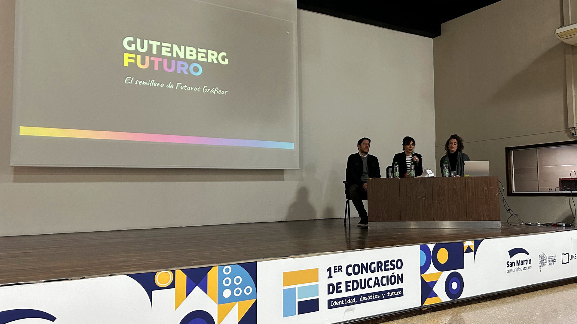 Vinculación Educación-Trabajo: Desafíos y Alianzas para la Formación Profesional